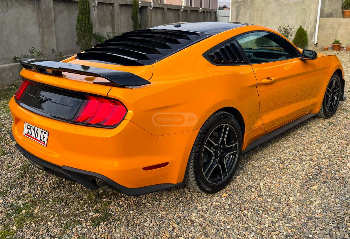 Ford Mustang - фото 11