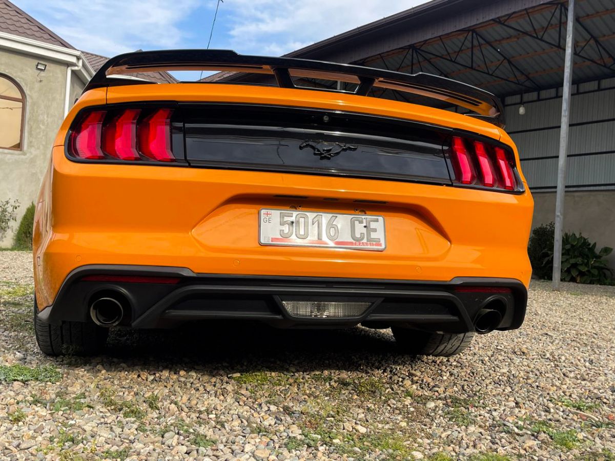 Ford Mustang - фото 6
