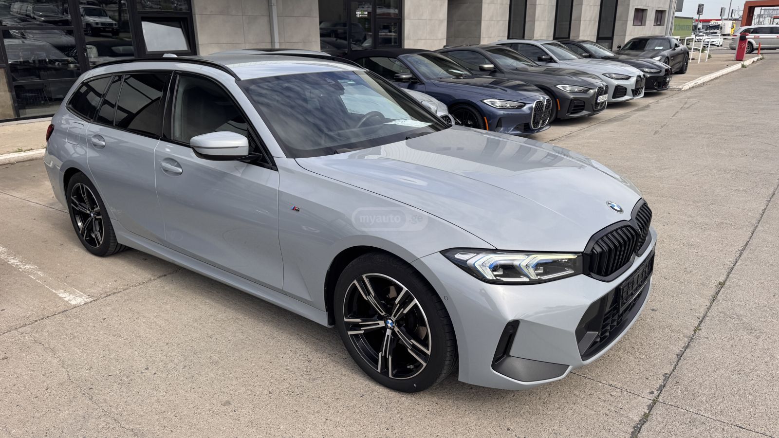 BMW 318 - фото 2