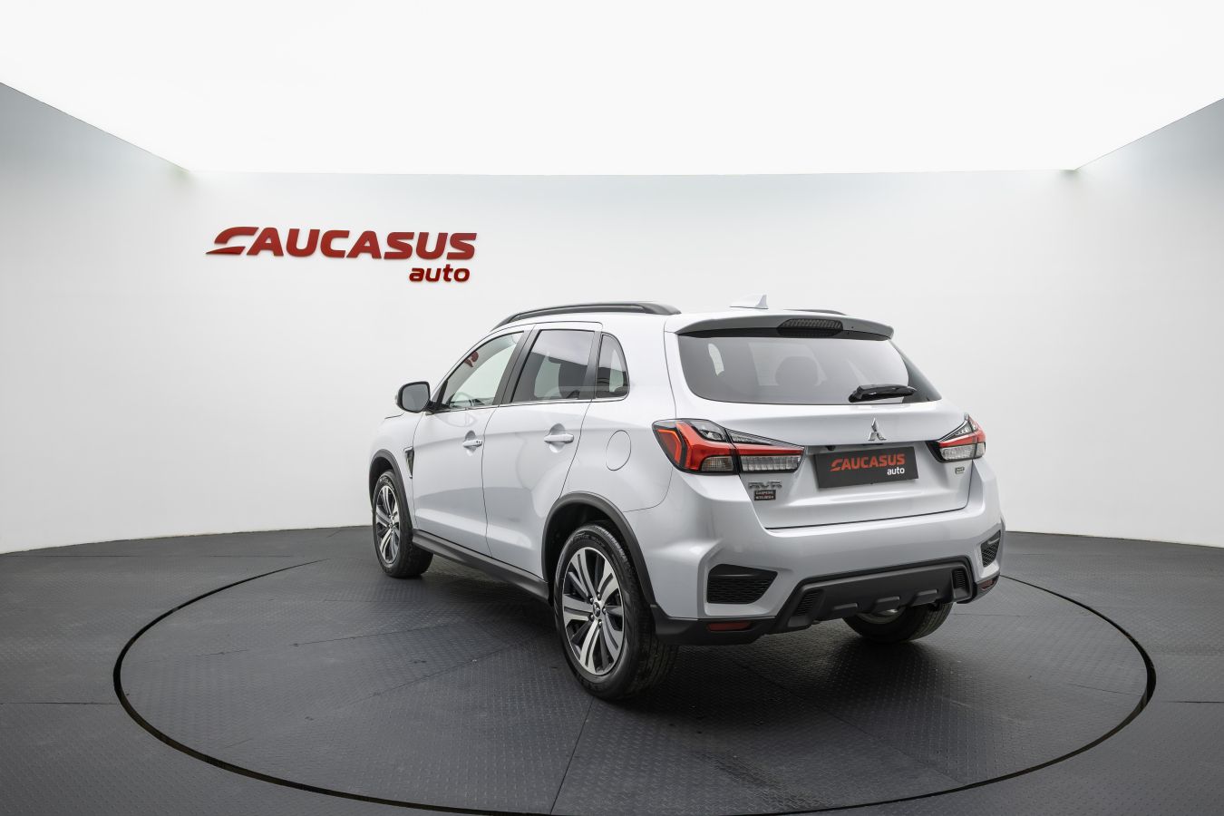 Mitsubishi RVR 2023 — миниатюра 3