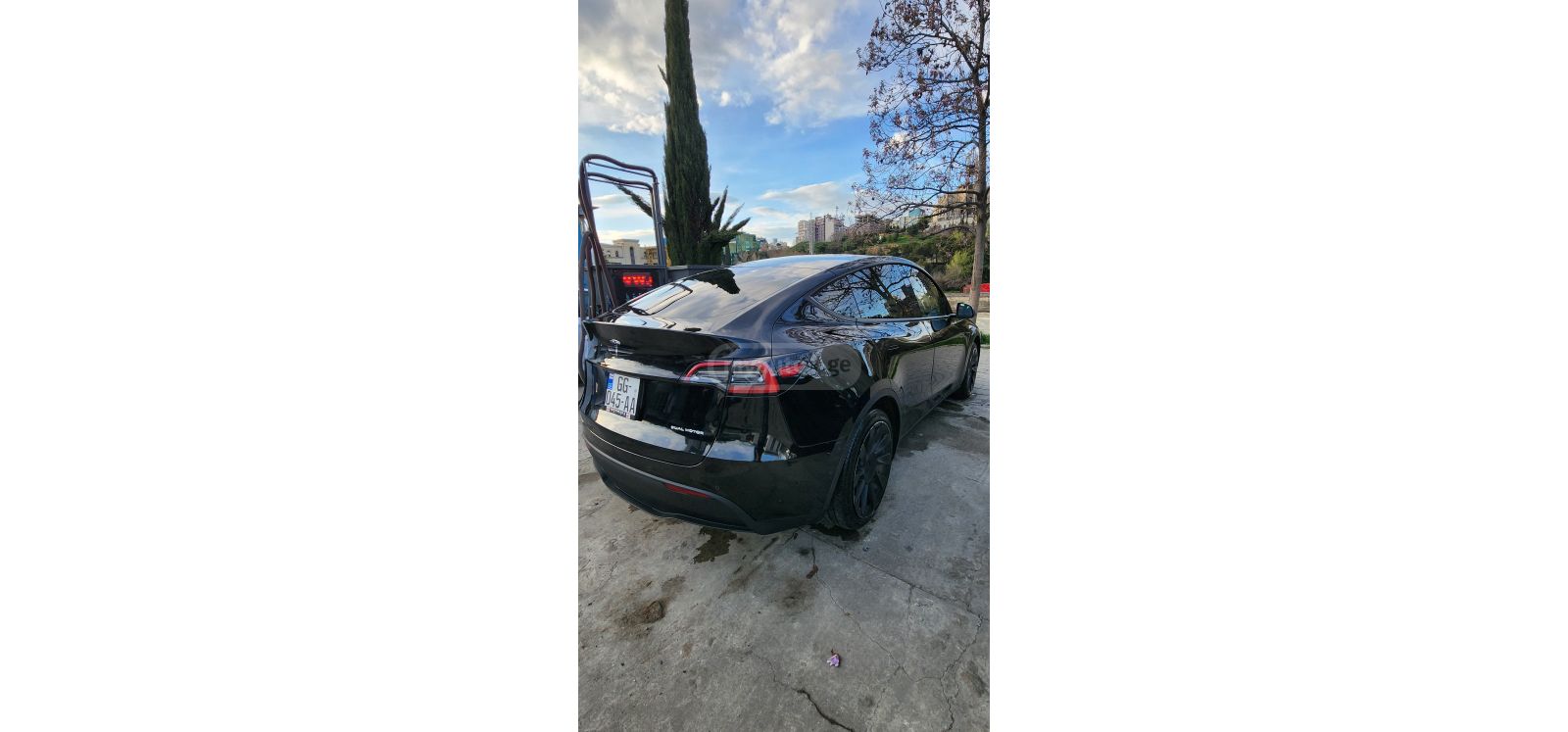 Tesla Model Y - фото 5