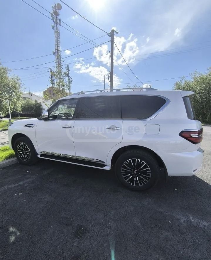 Nissan FOR RENT — миниатюра 2