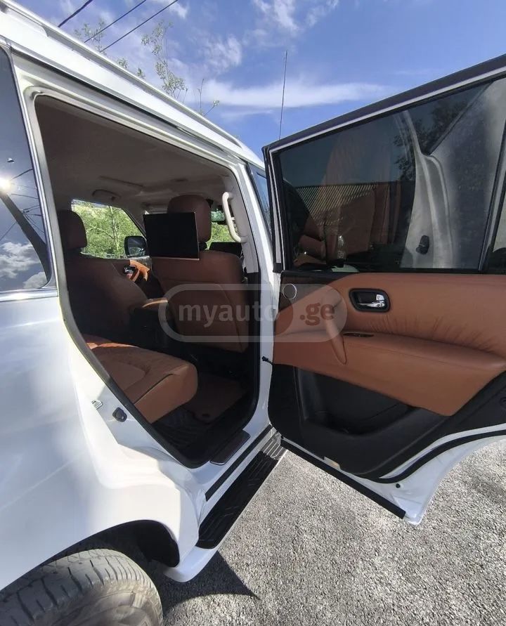 Nissan FOR RENT — миниатюра 8