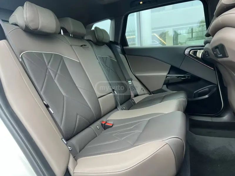 BMW X3 M 2025 — миниатюра 11