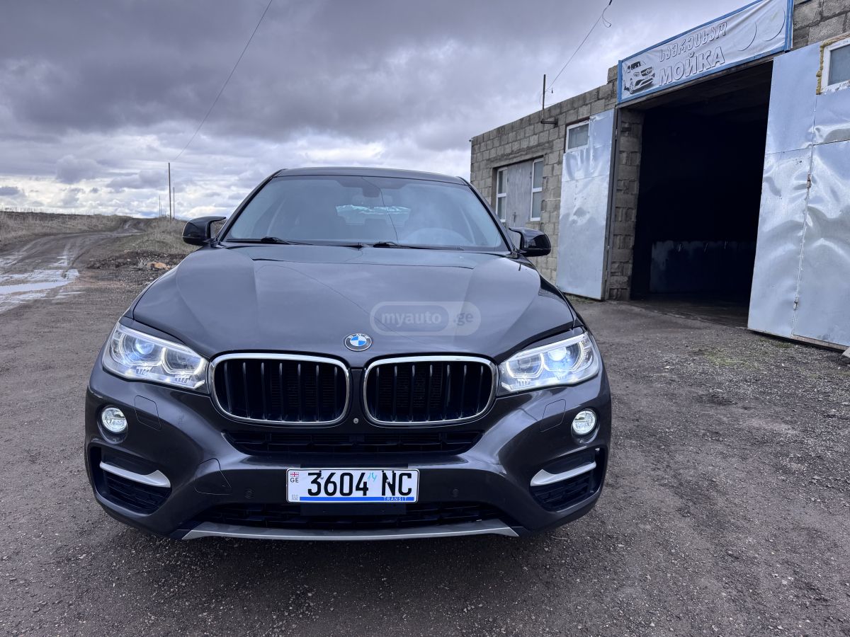 BMW X6 - фото 3