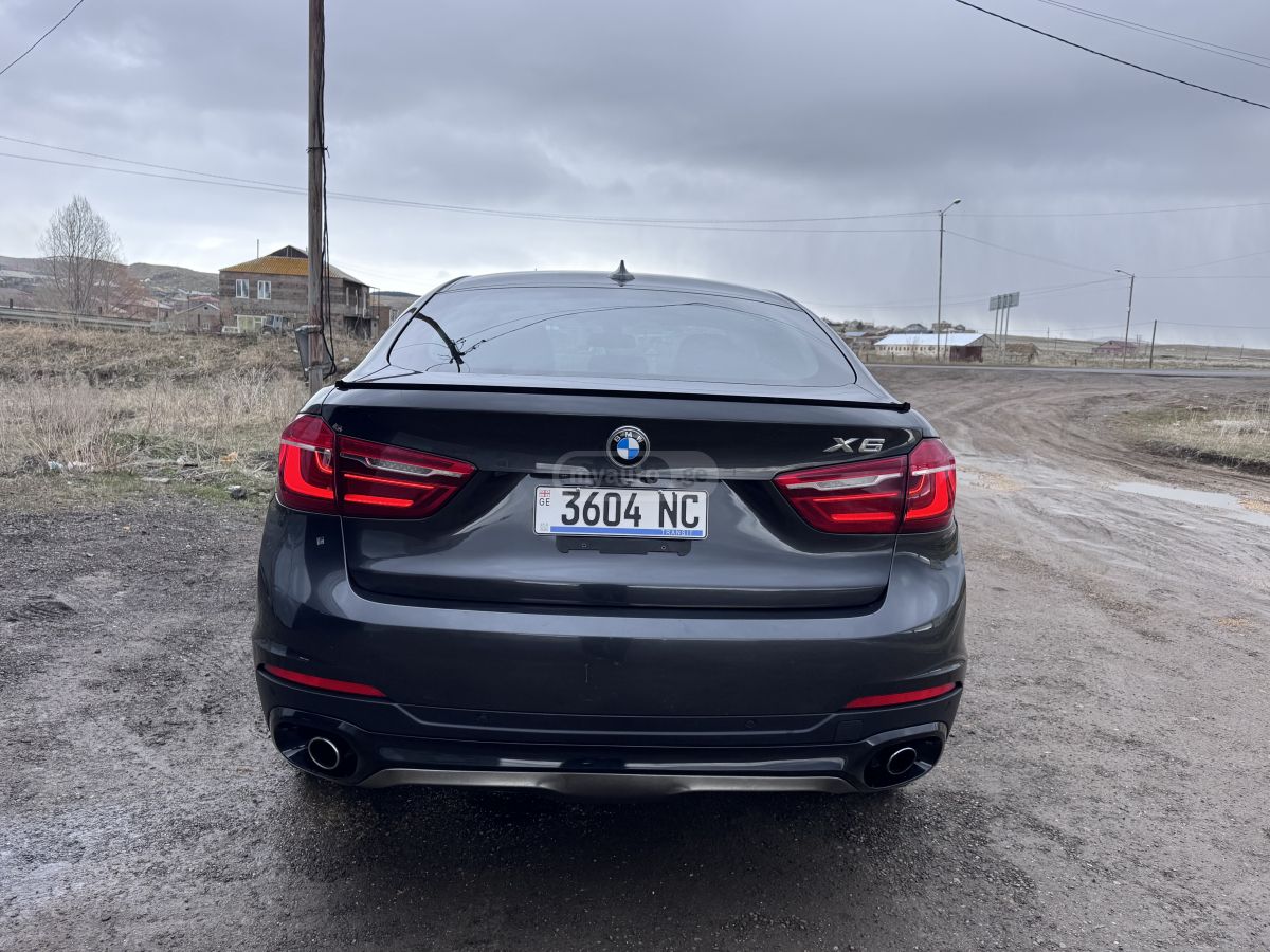 BMW X6 - фото 7