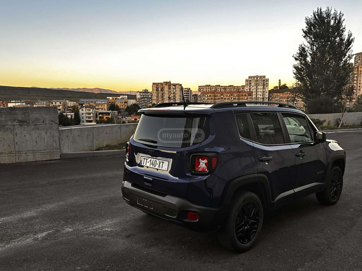 Jeep Renegade - фото 5