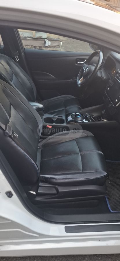 Nissan Leaf - фото 6