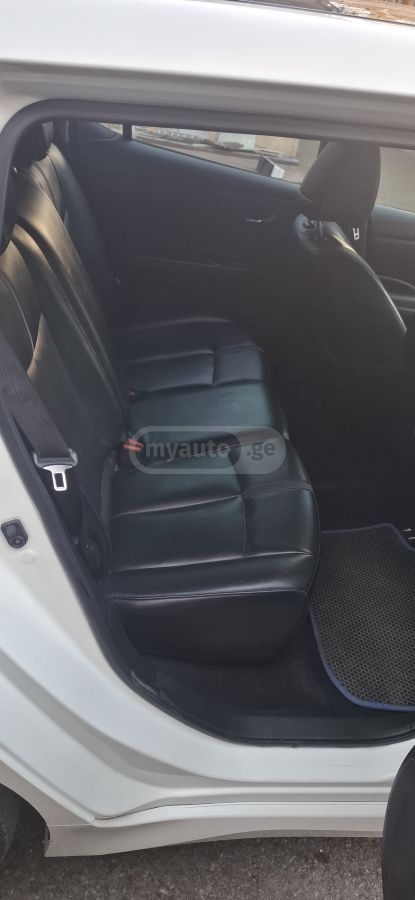 Nissan Leaf - фото 7