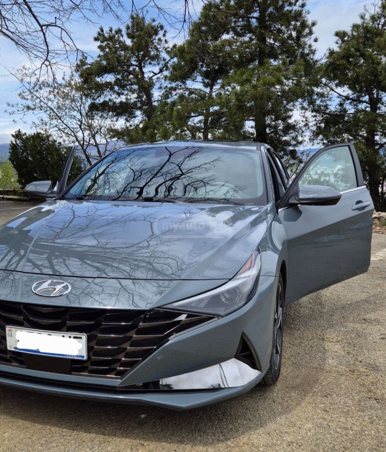 Hyundai Elantra - фото 13