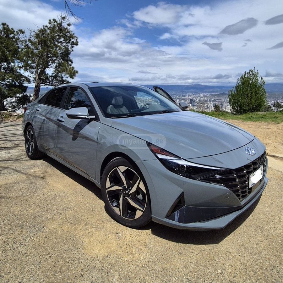 Hyundai Elantra - фото 6