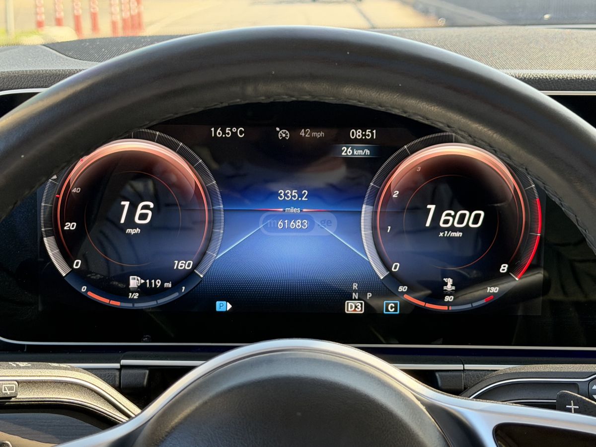 Mercedes-Benz GLE 350 - фото 14