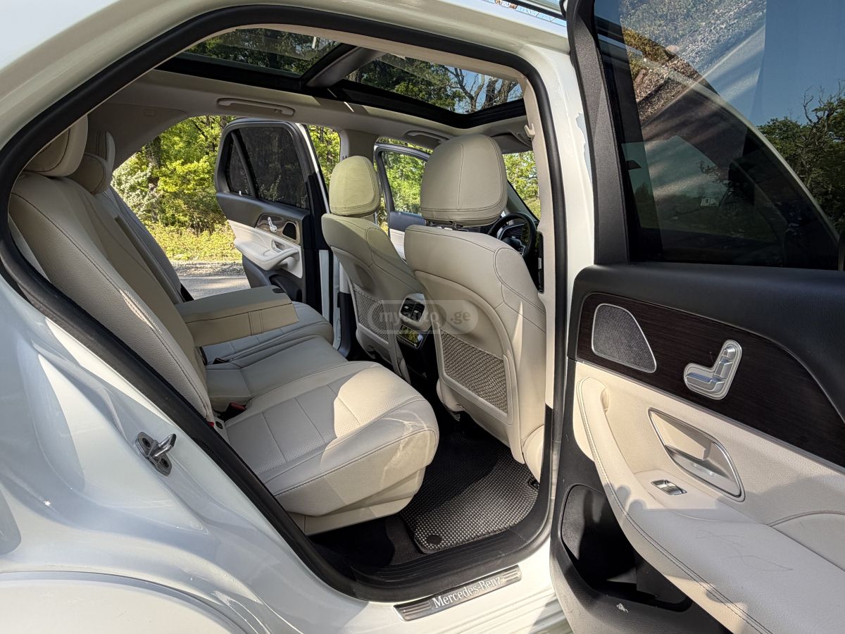 Mercedes-Benz GLE 350 - фото 4