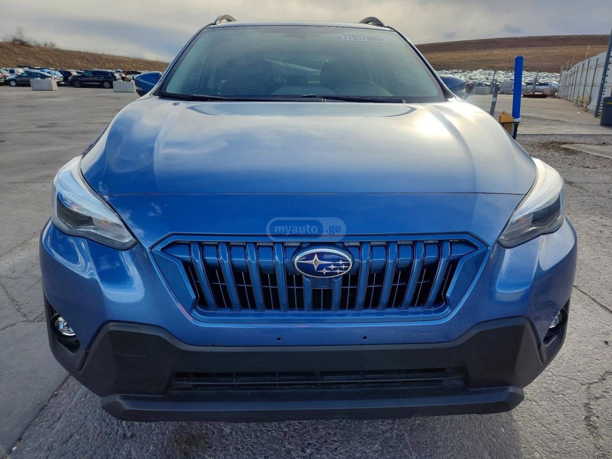 Subaru Crosstrek - фото 1