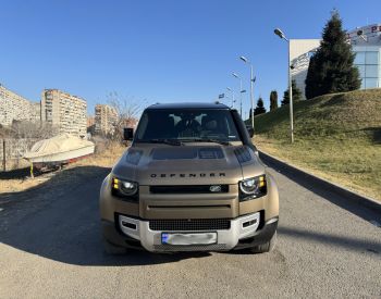 Land RoverDefender 110