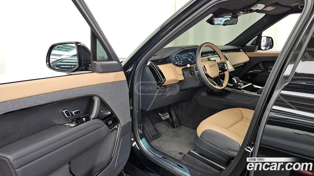 Land Rover Range Rover Sport 2025 — миниатюра 10