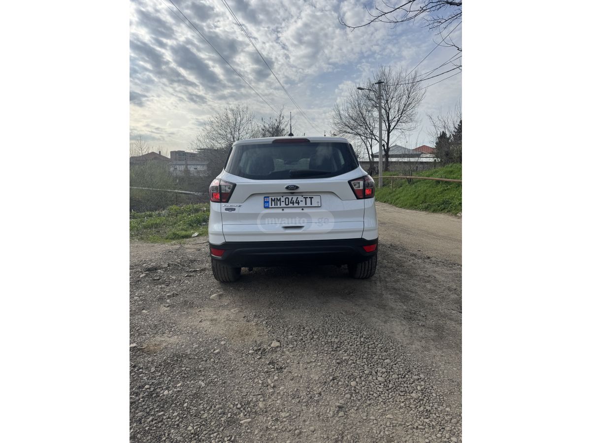 Ford Escape - фото 5