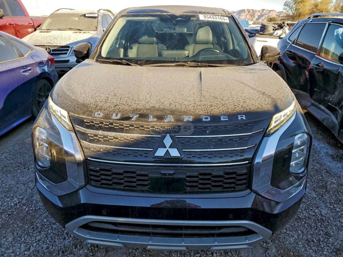 Mitsubishi Outlander - фото 5