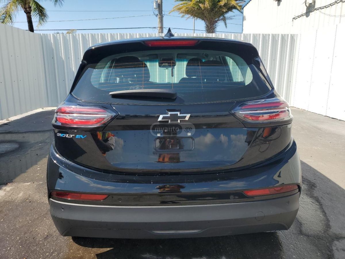 Chevrolet 1LT 4dr Wagon Automatic — миниатюра 6