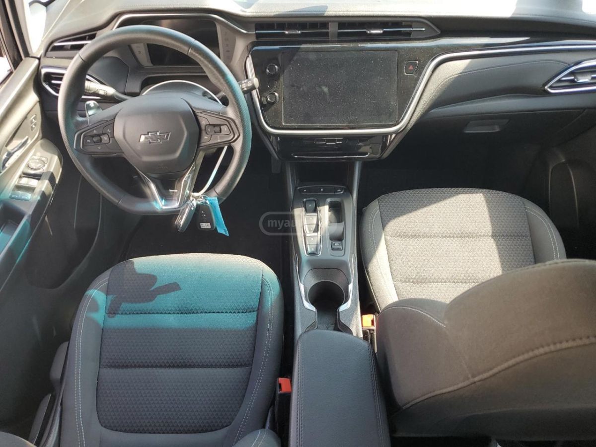 Chevrolet 1LT 4dr Wagon Automatic — миниатюра 8