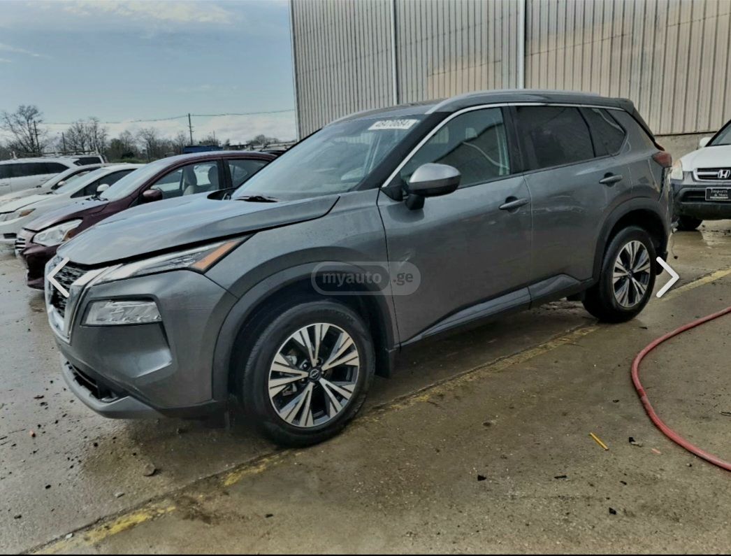 Nissan Rogue - фото 11