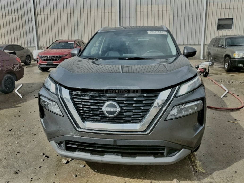 Nissan Rogue - фото 12