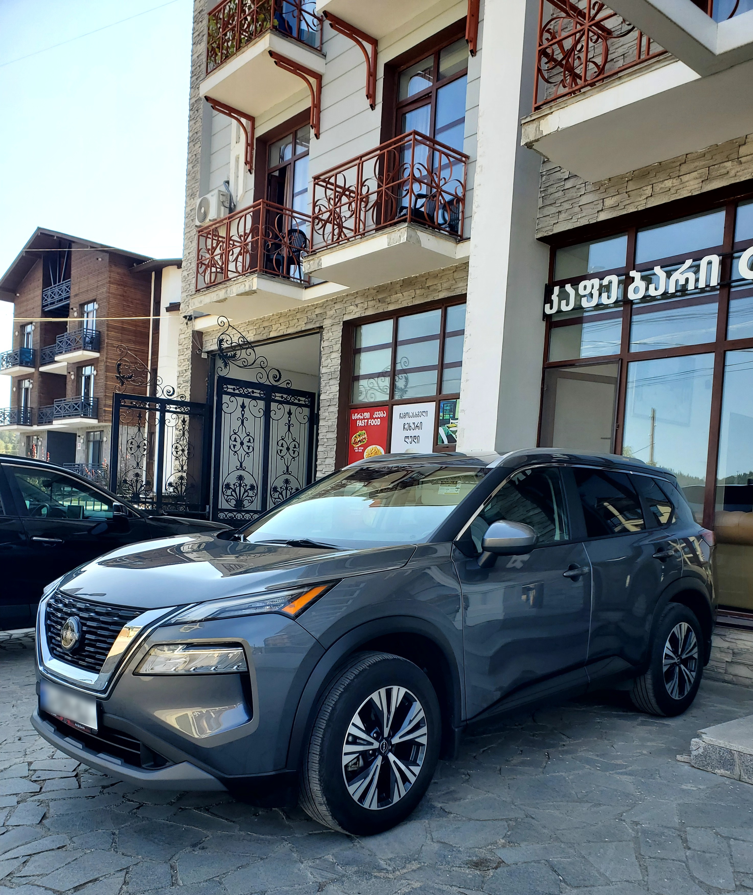 Nissan Rogue - фото 3