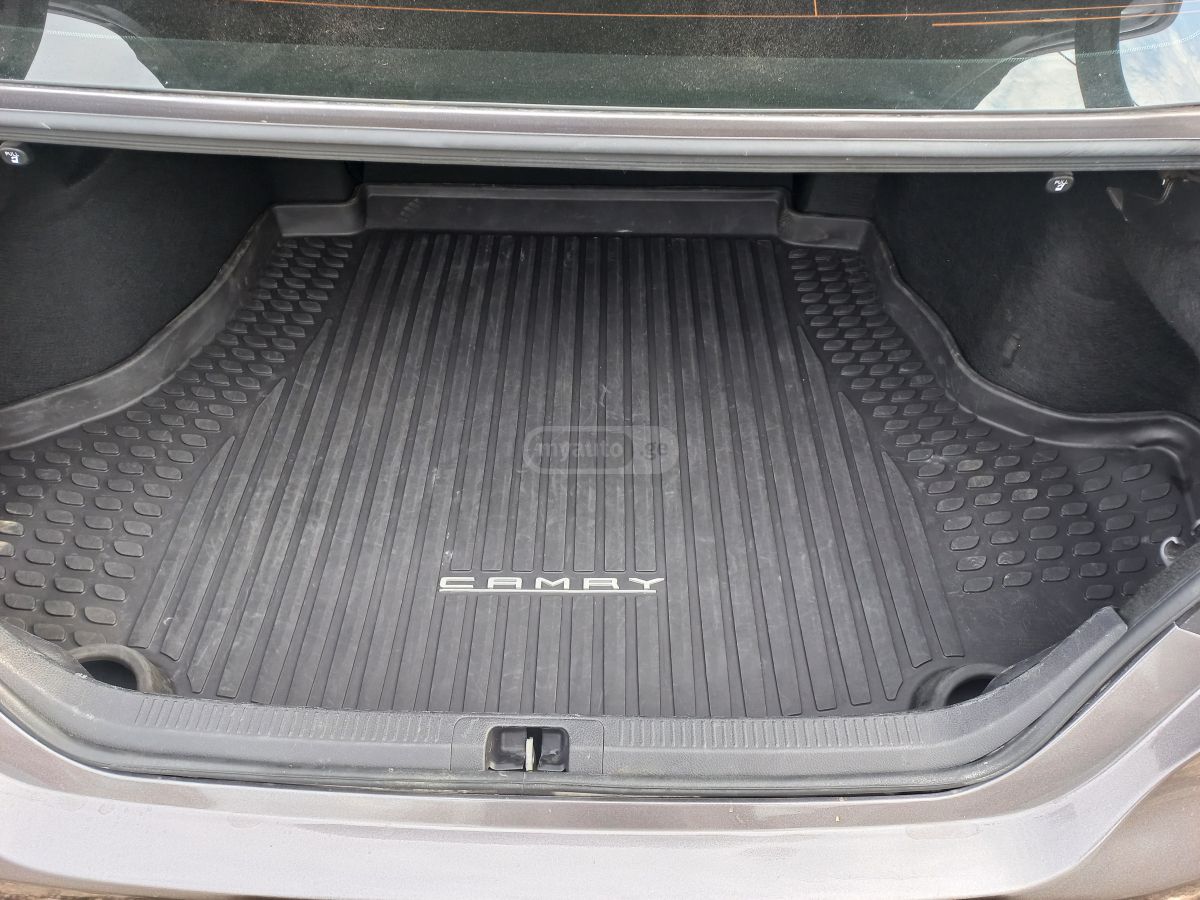 Toyota Camry - фото 14