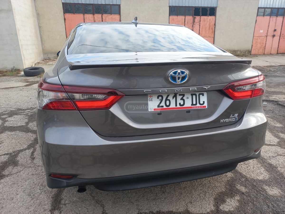 Toyota Camry - фото 8