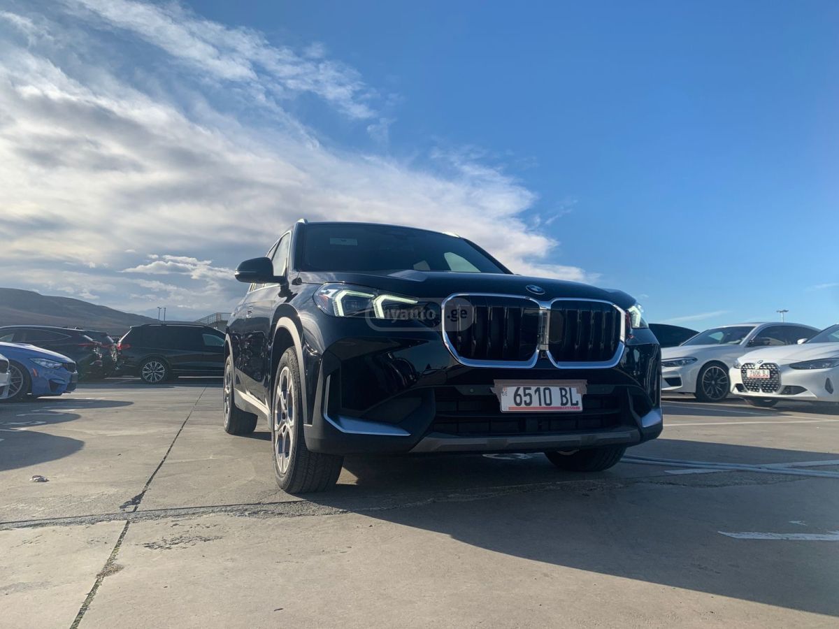 BMW X1 xDrive28i 4dr All-Wheel Drive 2023 — миниатюра 1