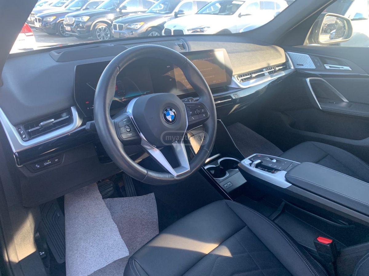 BMW X1 xDrive28i 4dr All-Wheel Drive 2023 — миниатюра 5