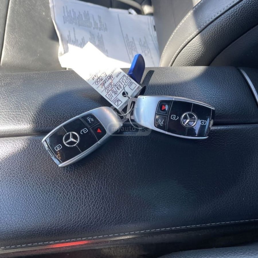 Mercedes-Benz E 350 - фото 15