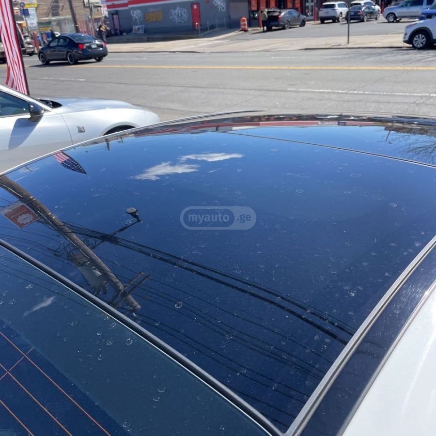 Mercedes-Benz E 350 - фото 6