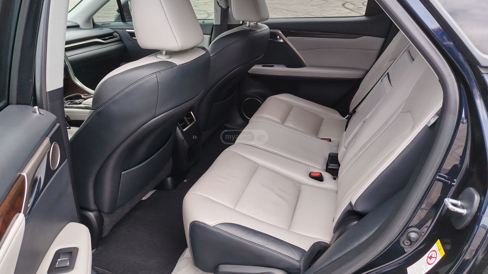 Lexus RX 450 - фото 5