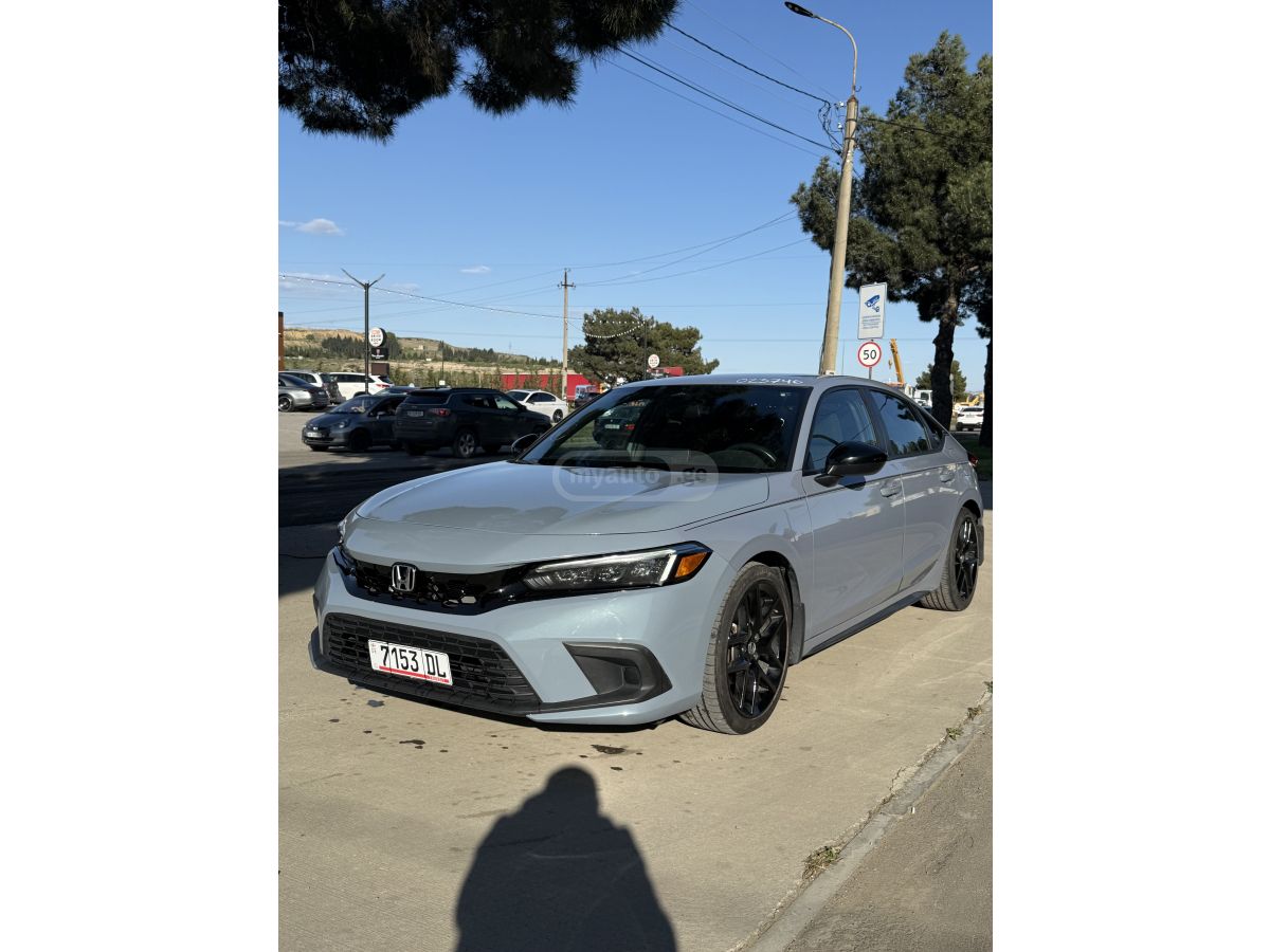 Honda Civic - фото 1