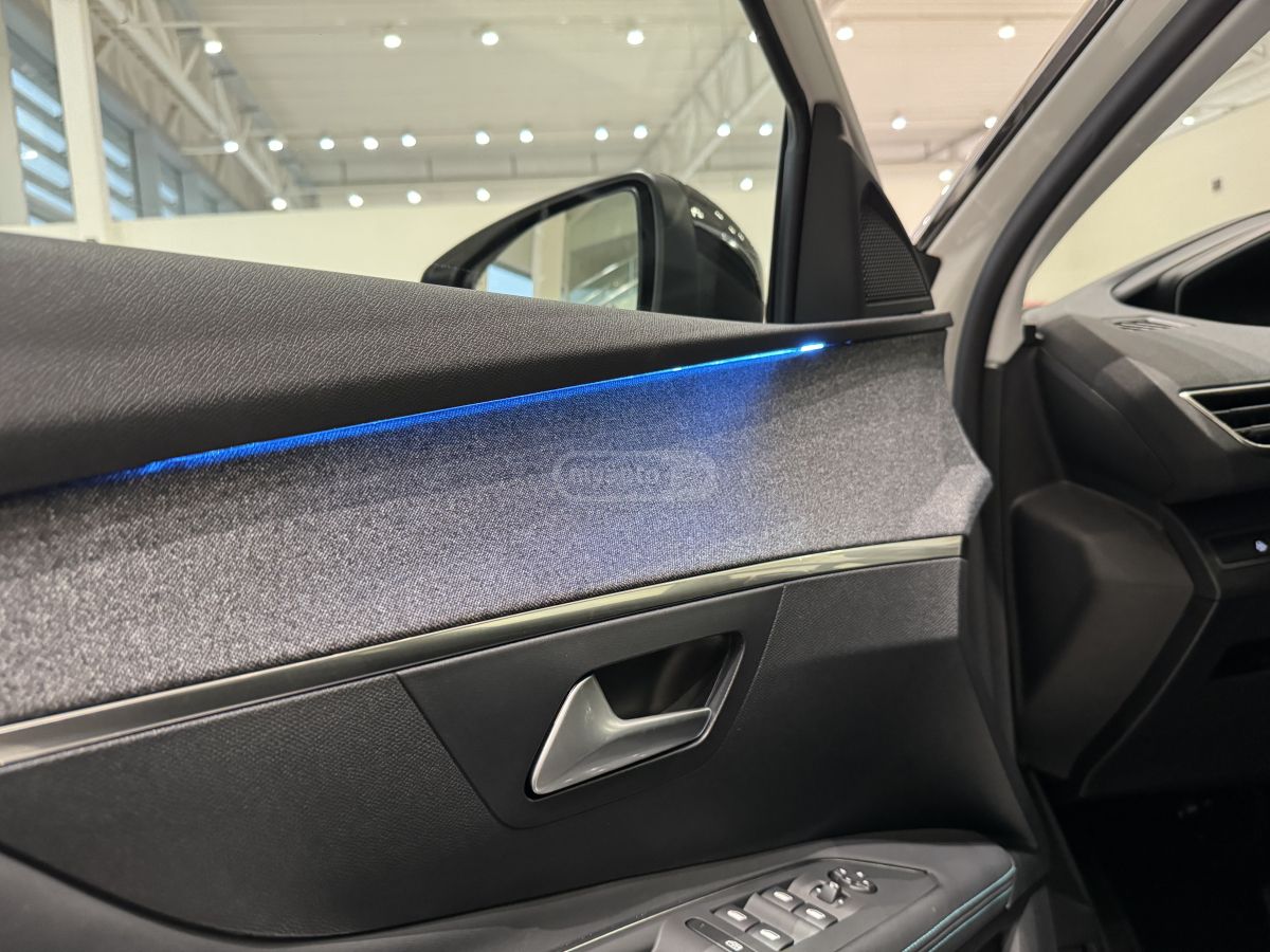Peugeot 3008 - фото 11