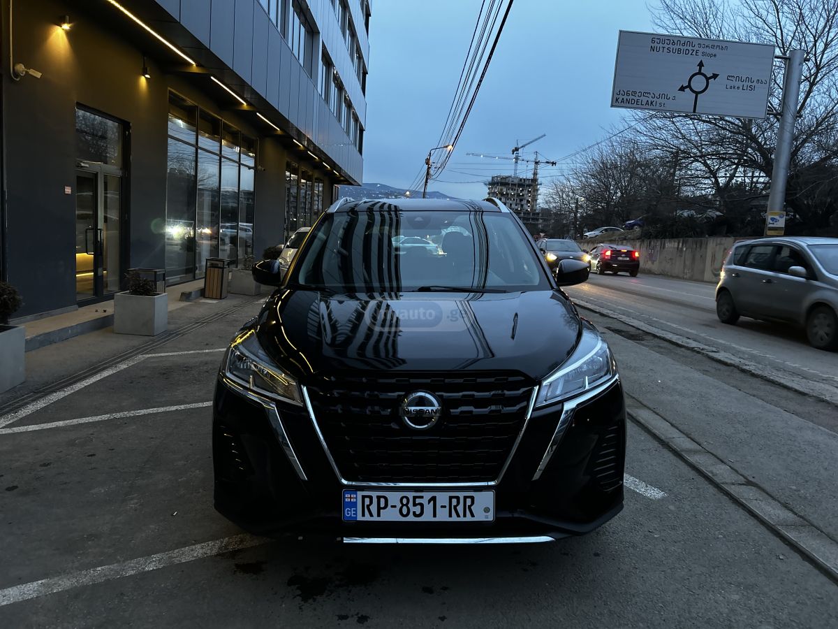 Nissan SV — миниатюра 4