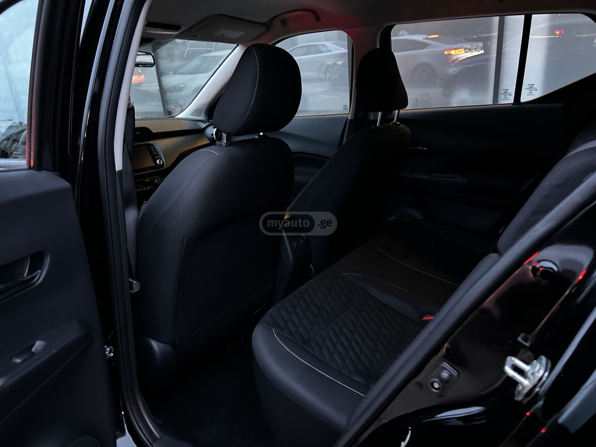 Nissan SV — миниатюра 9