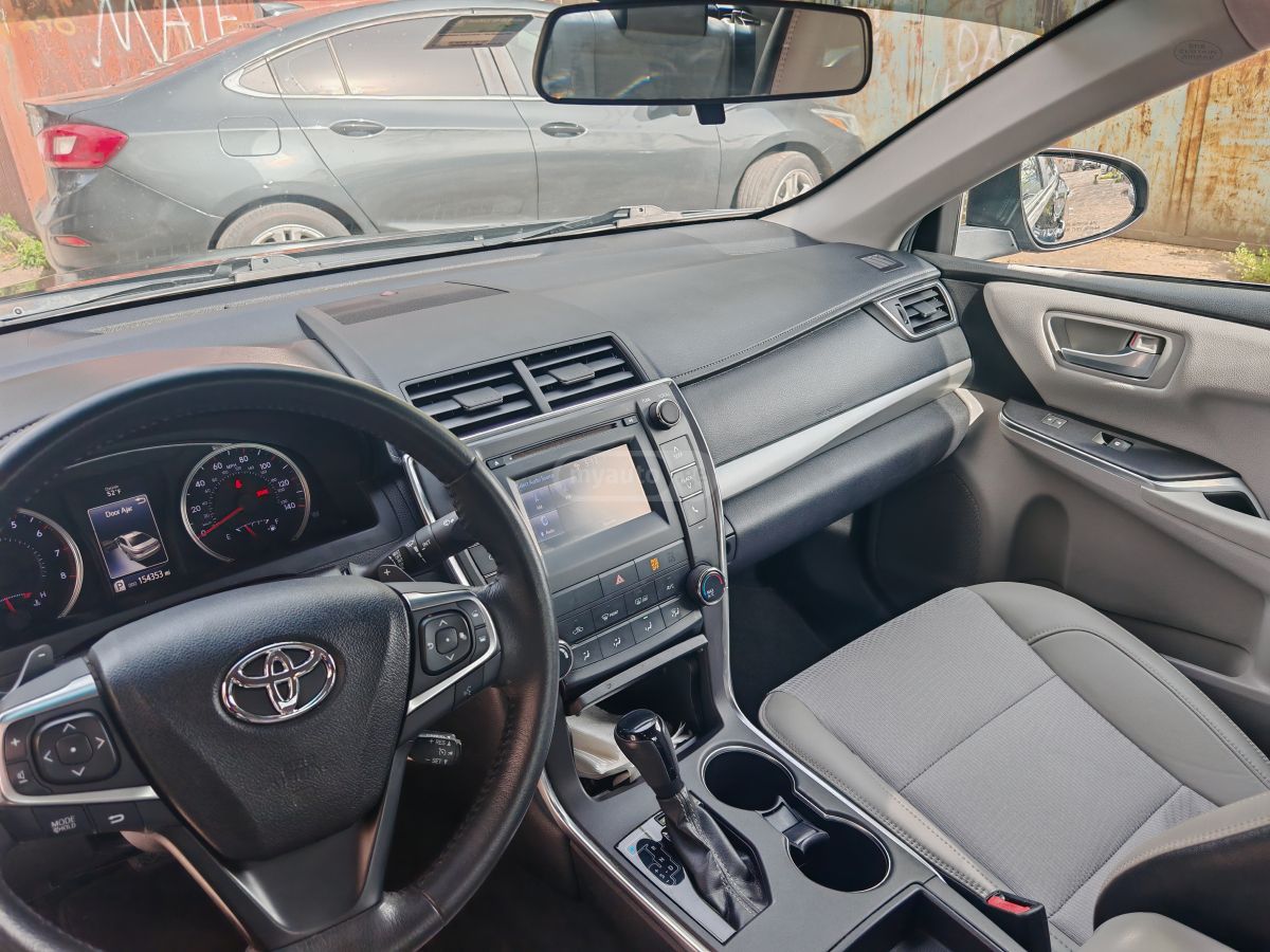 Toyota Camry - фото 9