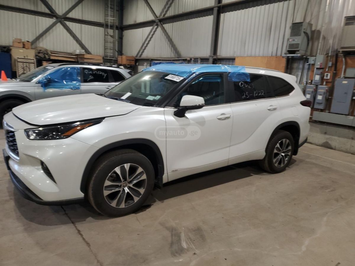 Toyota Highlander 2025 — миниатюра 1