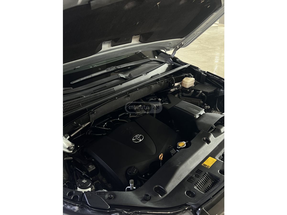 Toyota Highlander - фото 15