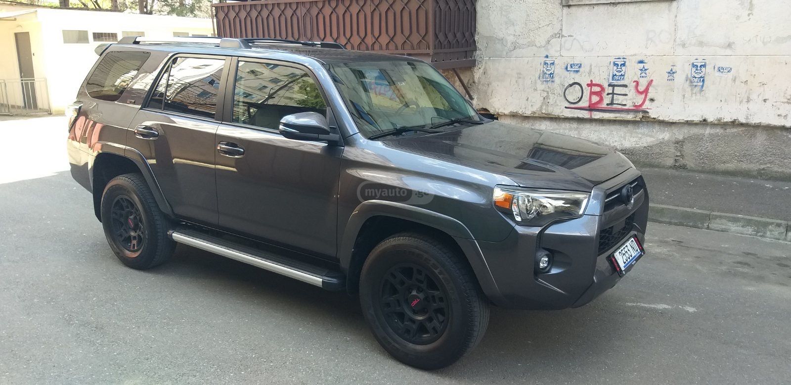 Toyota 4 Runner - фото 4