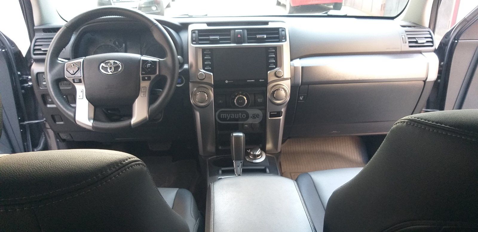 Toyota 4 Runner - фото 9