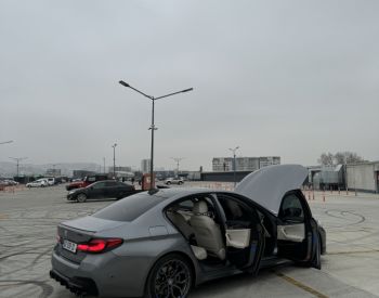 BMW5402022