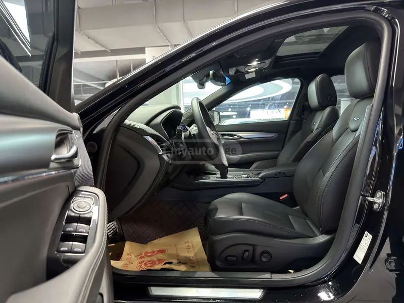 Cadillac CT5 2023 — миниатюра 10