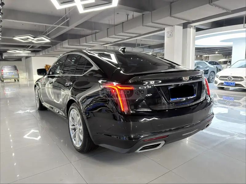 Cadillac CT5 2023 — миниатюра 4