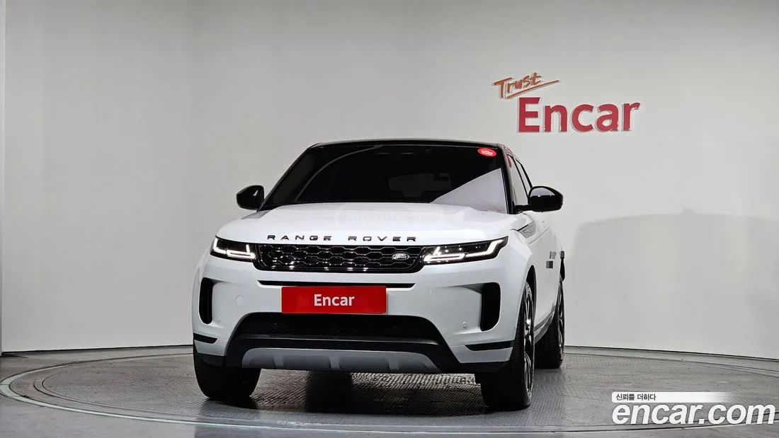 Land Rover Range Rover Evoque 2023 — миниатюра 3
