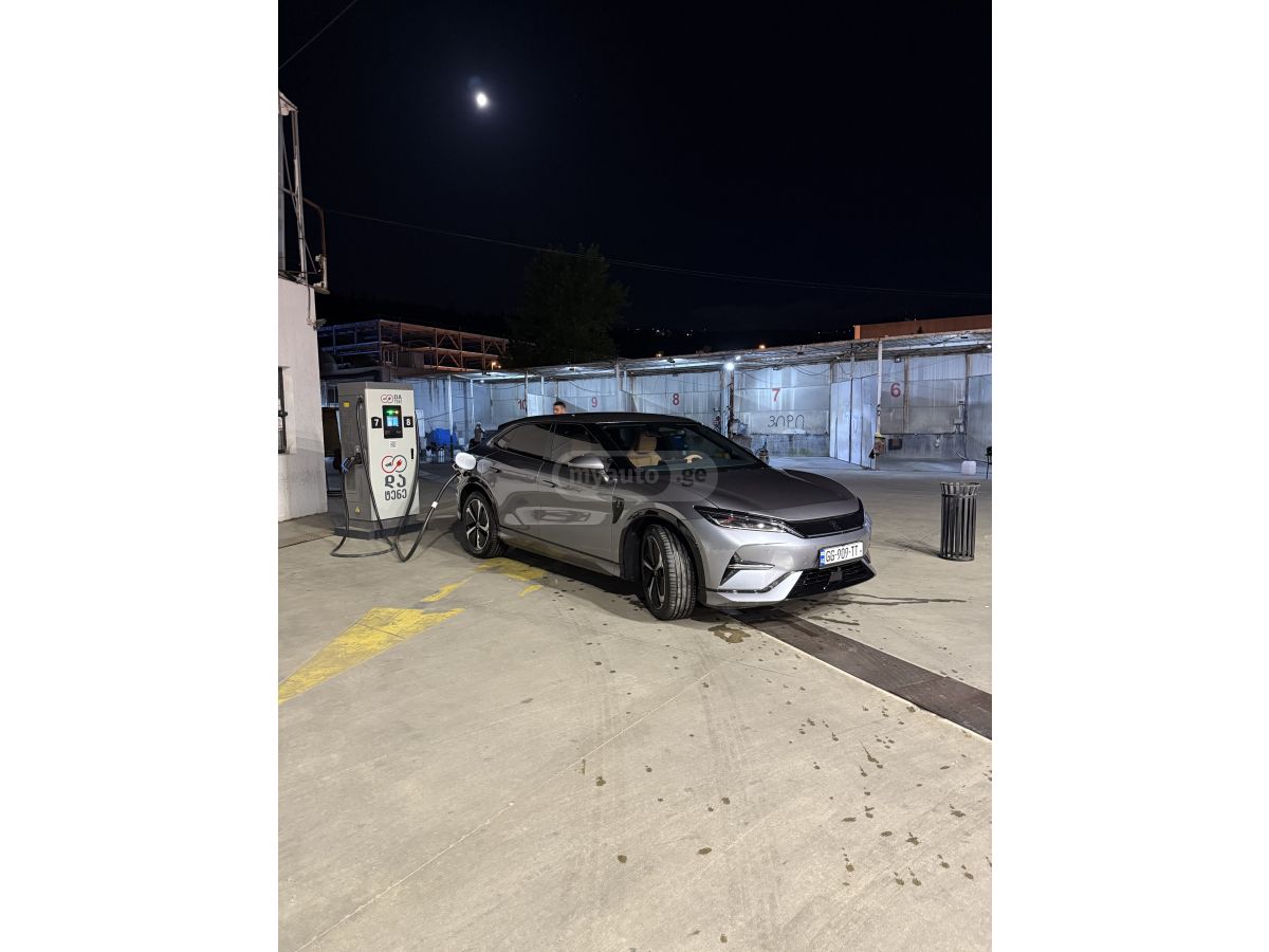 BYD Song L - фото 4