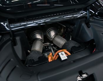 Ferrari 296 GTS 