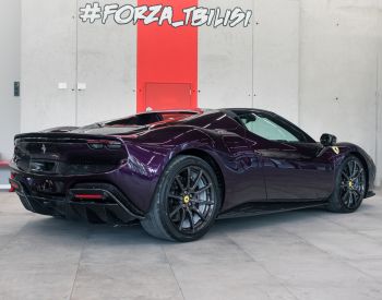 Ferrari 296 GTS 